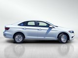 Used 2020 Volkswagen Jetta S image 5
