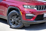 Certified 2023 Jeep Grand Cherokee Limited image 4