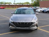 Used 2023 Hyundai Elantra Limited image 3
