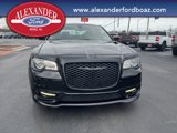 Used 2022 Chrysler 300 Touring L w/ Comfort Group image 5