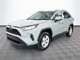 Used 2021 Toyota RAV4 XLE w/ Convenience Package image 3