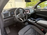 Used 2024 Volkswagen Atlas Cross Sport SE w/ Black Wheel Package image 4