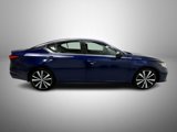Used 2020 Nissan Altima 2.5 SR w/ Premium Package image 4