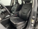 Used 2023 Ford Edge Titanium image 4