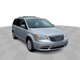 Used 2012 Chrysler Town & Country Touring-L w/ Entertainment Group #2 image 2