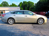 Used 2014 Toyota Avalon Limited image 6