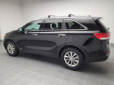 Used 2017 Kia Sorento LX w/ LX Convenience Package image 3