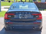 Certified 2022 Volvo S60 B5 Momentum w/ Premium Package image 5