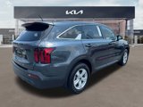 Certified 2022 Kia Sorento LX image 3