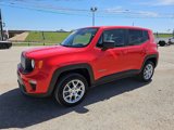 Used 2023 Jeep Renegade Latitude image 2