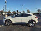 Used 2021 Buick Envision Essence w/ Technology Package I image 2