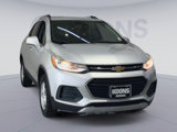 Used 2018 Chevrolet Trax LT w/ LT Convenience Package image 4