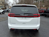 New 2025 Chrysler Pacifica Select image 5