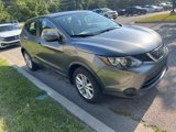 Used 2018 Nissan Rogue Sport S image 3