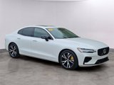 Used 2022 Volvo S60 T8 R-Design Expression image 3