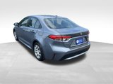 Used 2022 Toyota Corolla LE image 3