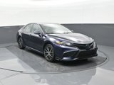 Used 2022 Toyota Camry SE image 2