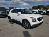 Used 2024 Hyundai Venue SEL image 3