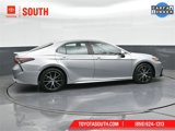 Used 2023 Toyota Camry SE image 3