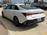 New 2025 Hyundai Elantra SEL image 4