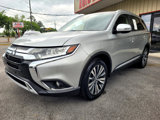 Used 2020 Mitsubishi Outlander SEL image 2