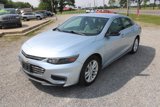 Used 2017 Chevrolet Malibu LT image 3
