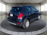 Used 2022 Chevrolet Trax LT w/ LT Convenience Package image 3