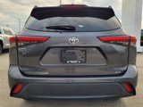 Used 2020 Toyota Highlander XLE image 5