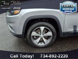 Used 2020 Jeep Cherokee Limited image 5