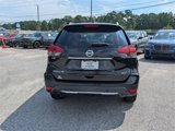 Used 2020 Nissan Rogue SV image 5