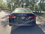 Used 2024 Nissan Altima 2.5 SV image 5