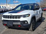 Used 2024 Jeep Compass Trailhawk image 4