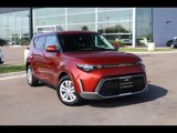 Used 2023 Kia Soul LX image 2