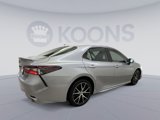 Used 2023 Toyota Camry SE image 5