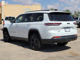 Used 2023 Jeep Grand Cherokee L Laredo image 3