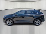 Used 2017 Ford Edge Titanium image 4