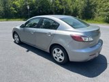 Used 2013 MAZDA MAZDA3 i SV image 3