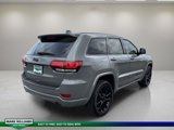 Used 2019 Jeep Grand Cherokee Altitude image 4