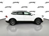 Used 2020 Volkswagen Tiguan SE w/ Panoramic Sunroof Package image 4