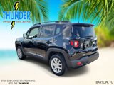 Used 2022 Jeep Renegade Latitude image 3