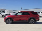 Used 2022 Ford Explorer XLT w/ Equipment Group 202A image 4