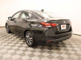 Used 2021 Nissan Versa SV image 3