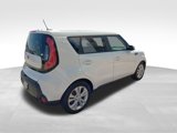 Used 2015 Kia Soul + image 6