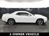 Used 2022 Dodge Challenger GT image 3