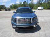 New 2025 GMC Acadia Denali w/ LPO, Floor Liner Package image 3