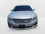 Used 2015 Hyundai Sonata SE image 2
