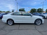Used 2017 Volkswagen Passat 1.8T SEL Premium image 2