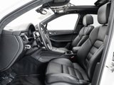 Used 2015 Porsche Macan Turbo image 6