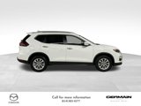 Used 2019 Nissan Rogue SV image 4