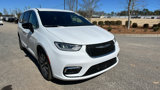 New 2025 Chrysler Pacifica Select image 5
